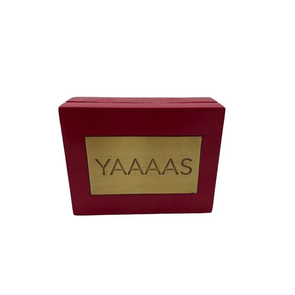 Fun YAAAAS Trinket Box Hot Pink with Brass Plate on Top - Picture 1 of 2